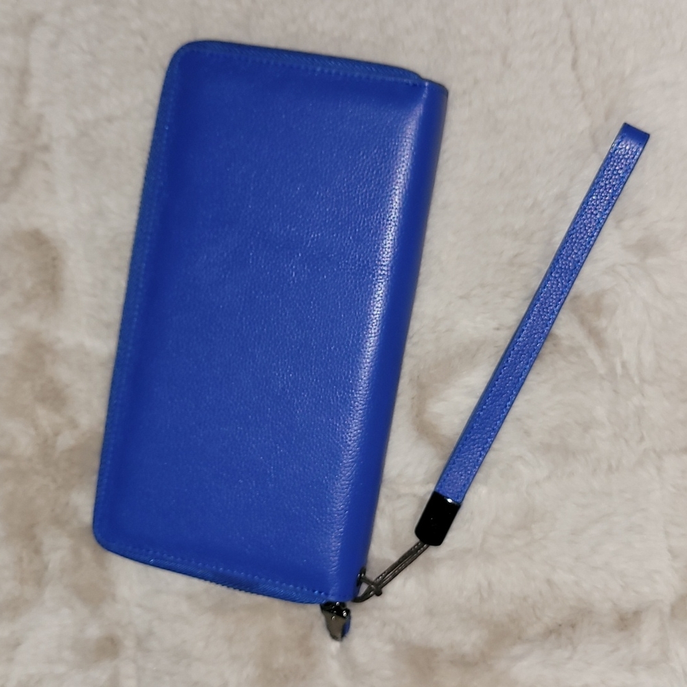 Travel Wallet/Clutch Reid Blocking